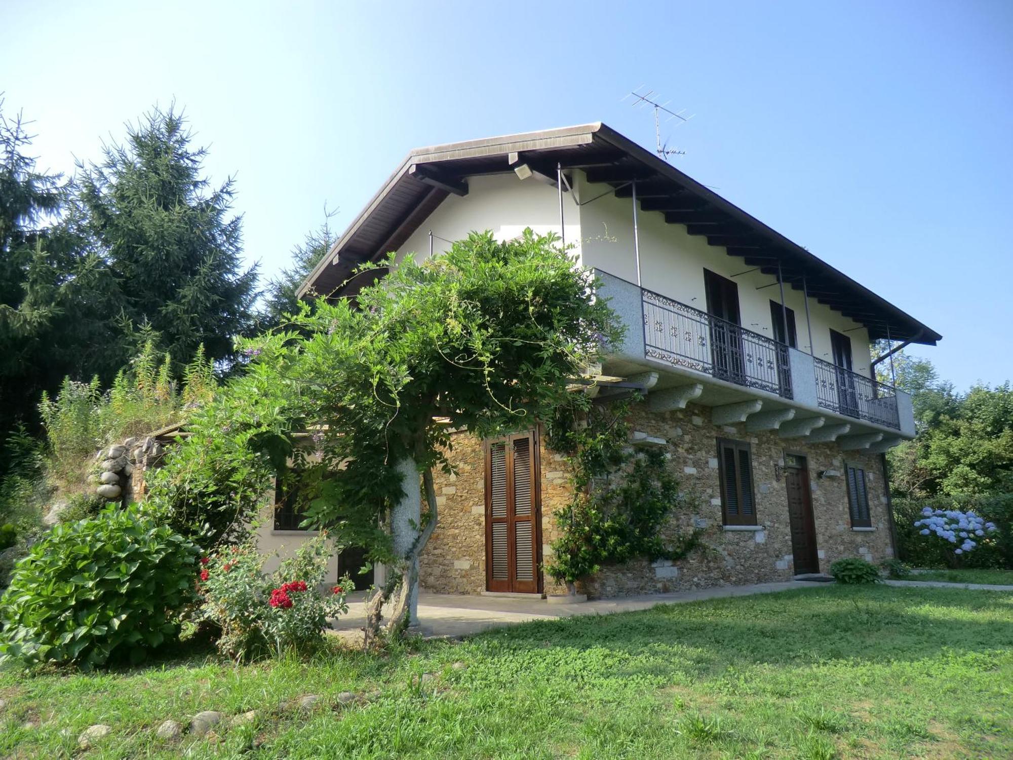 Casale Cadeloro Villa Nebbiuno Bagian luar foto