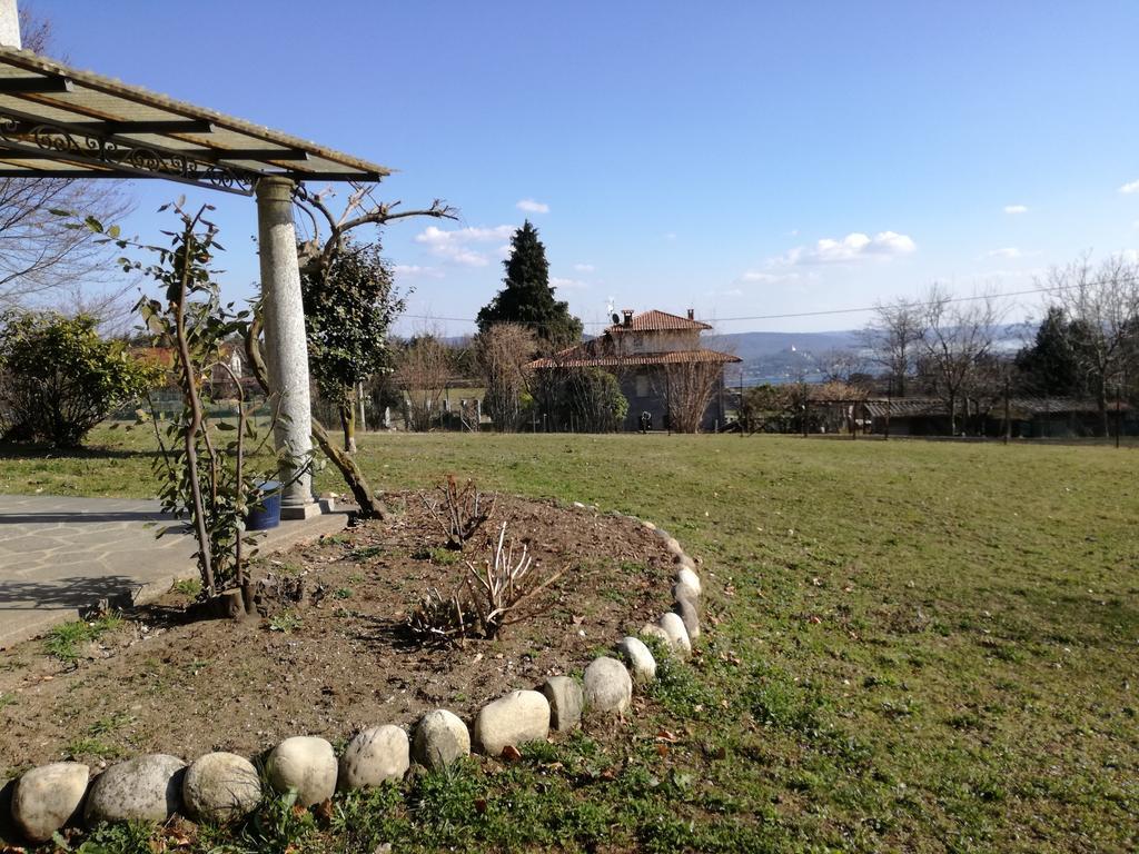 Casale Cadeloro Villa Nebbiuno Bagian luar foto