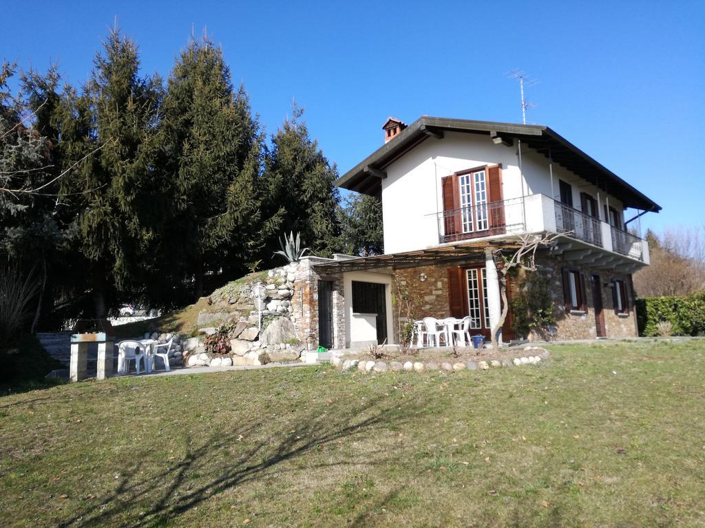 Casale Cadeloro Villa Nebbiuno Bagian luar foto