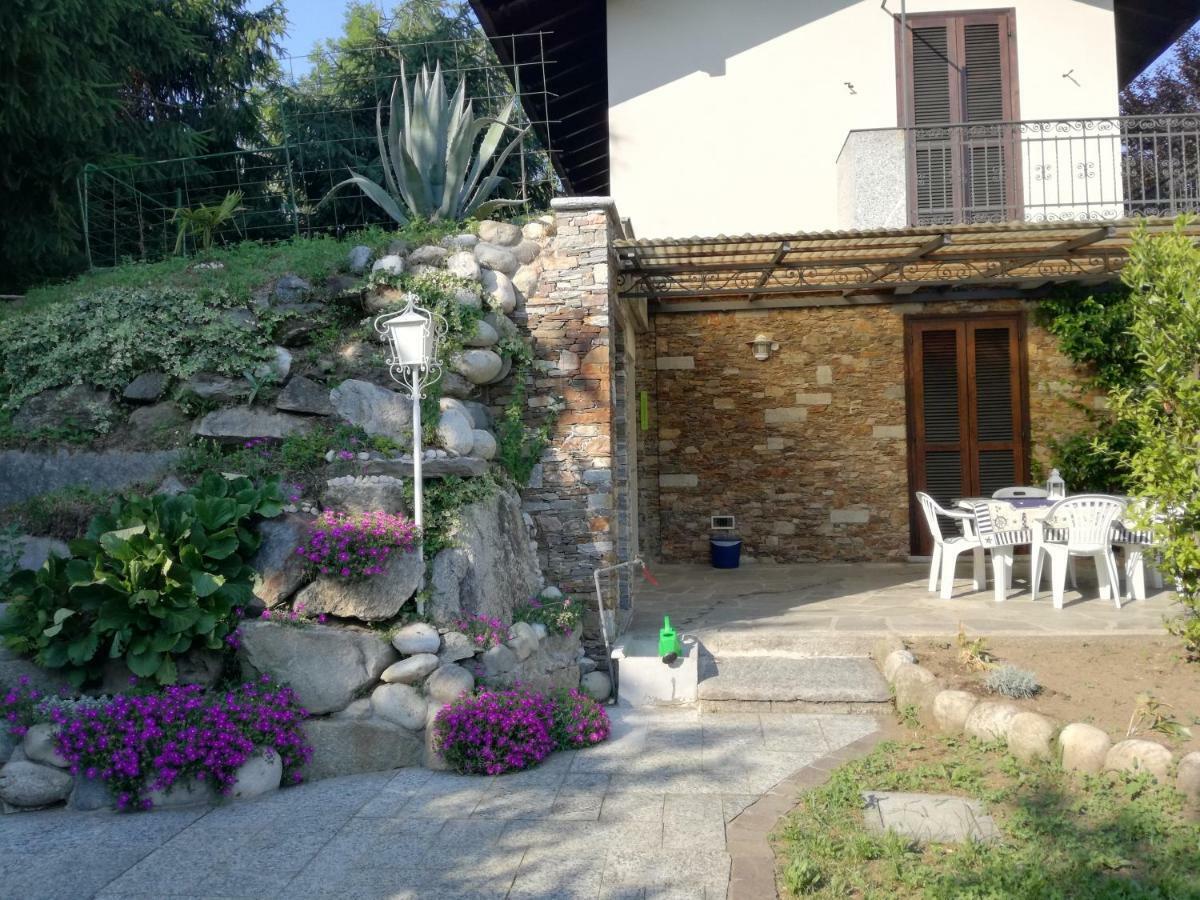 Casale Cadeloro Villa Nebbiuno Bagian luar foto